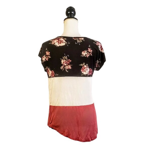 RUE 21 Top, Black White Pink Color Block Floral Rayon Short Sleeve Boho Casual S - Picture 4 of 10